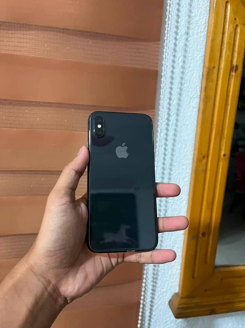 Apple iPhone X 0