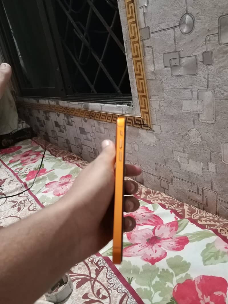 iPhone XR converted 5