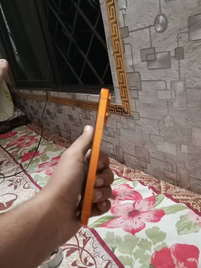 iPhone XR converted 7