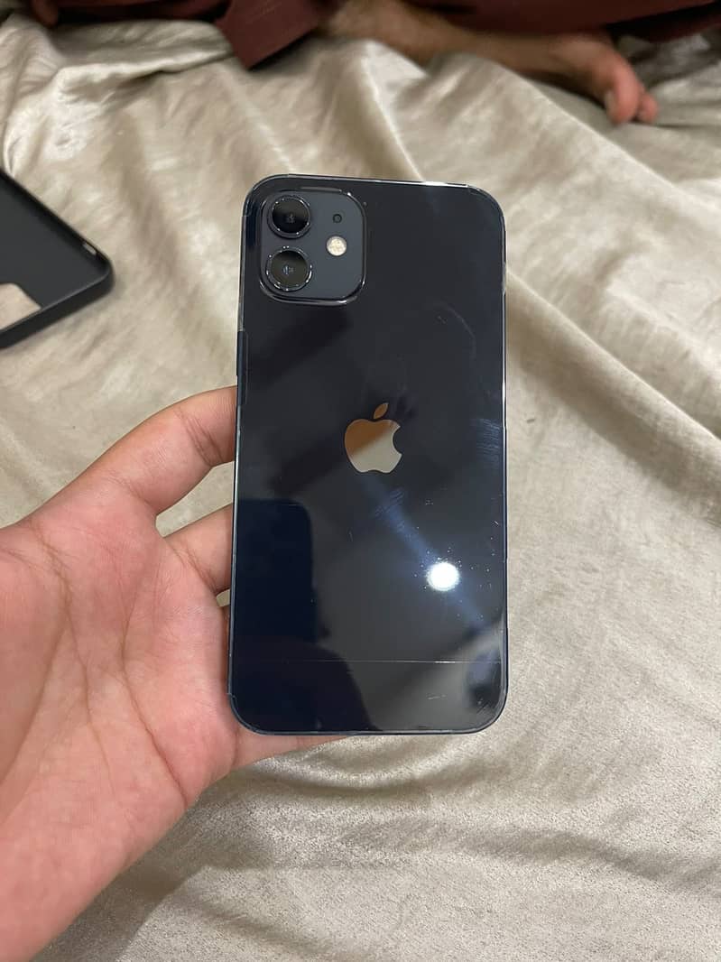 Apple iPhone 12 0
