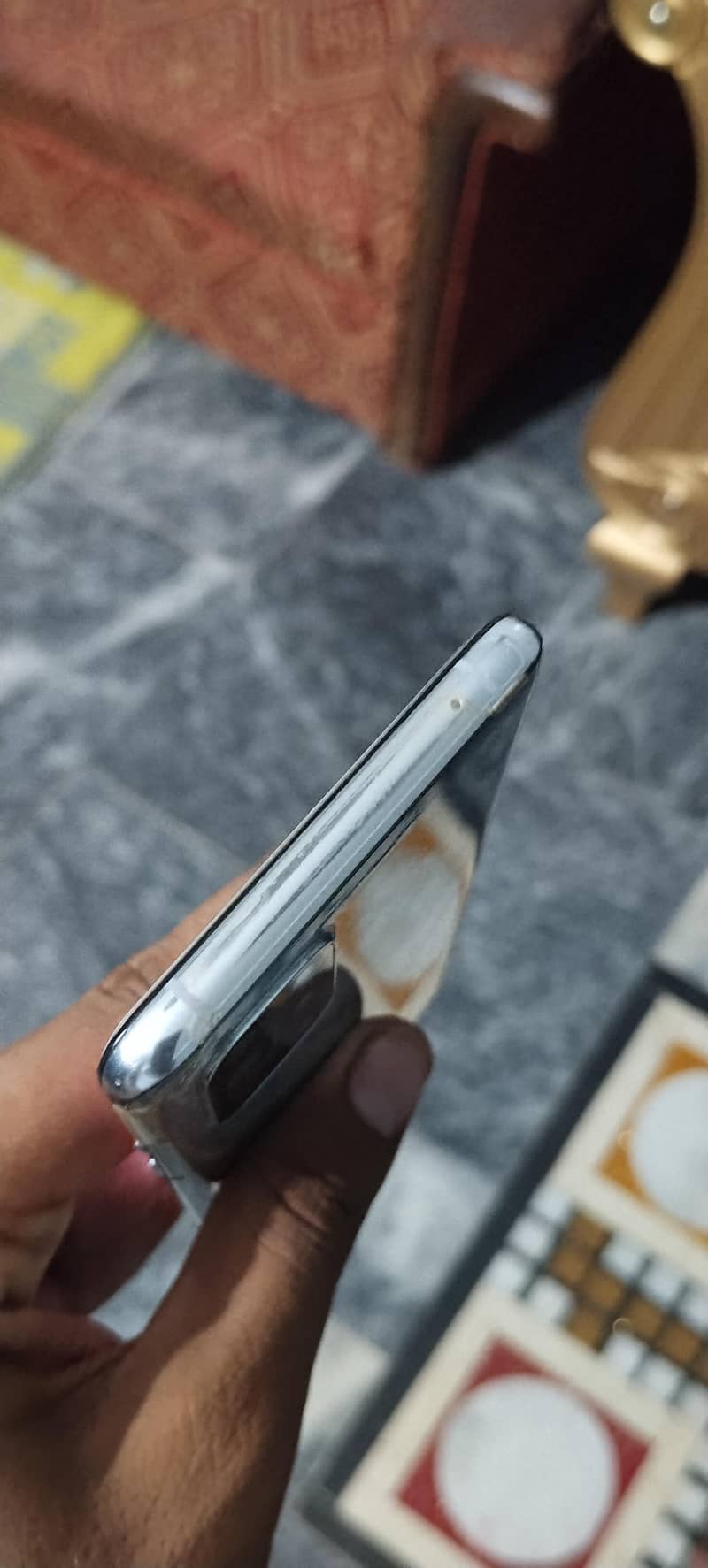 One Plus 8t 4