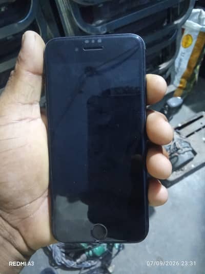 Apple iPhone 8