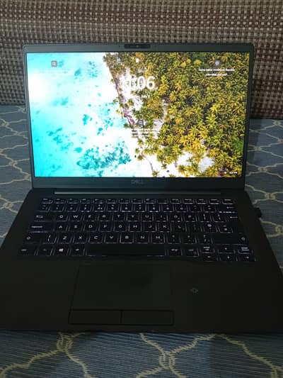 Dell i5 8th gen 8/512 Touch