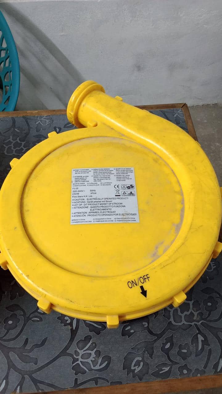 Jumping castle blower 2