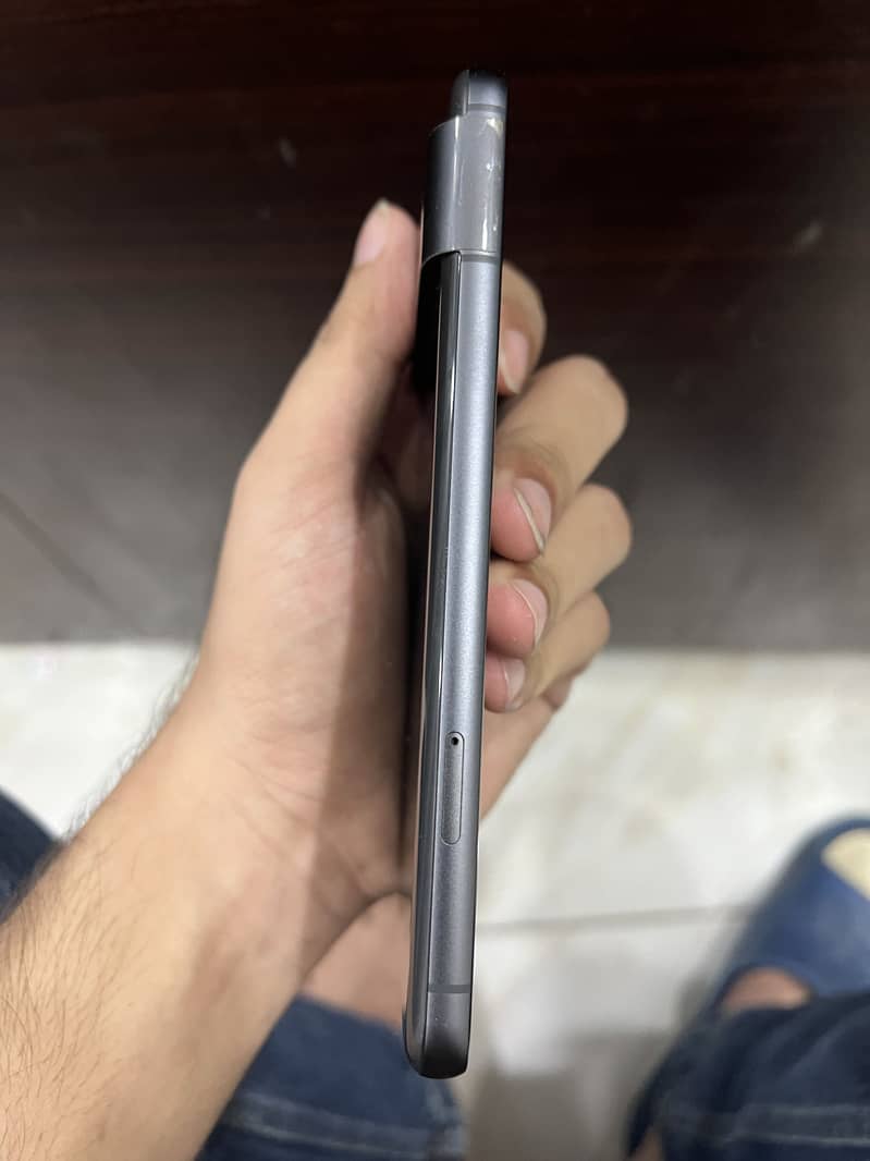 Google Pixel 8 1