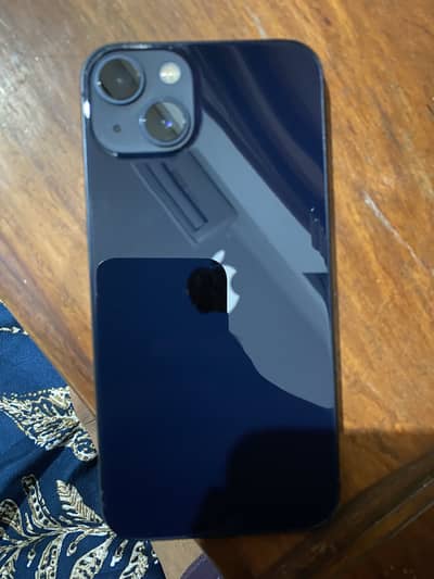 Apple iPhone 13
