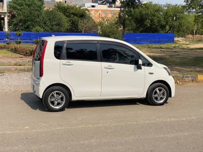 Daihatsu Move 2014
