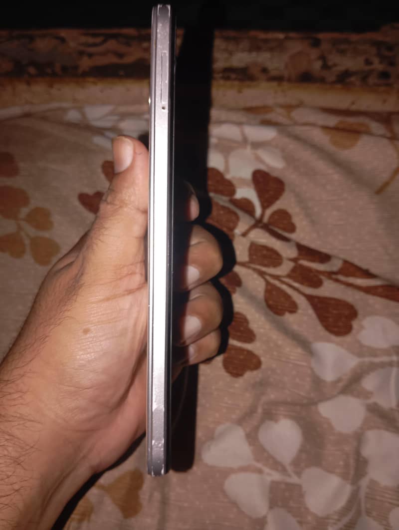 Infinix Note 11 4