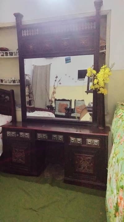 pure wooden dressing table