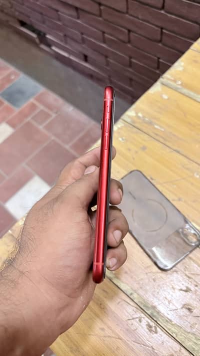 Apple iPhone XR