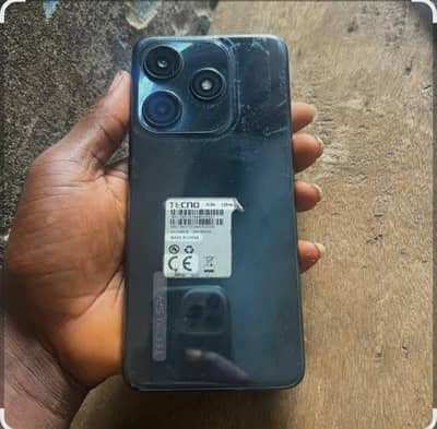 Tecno Spark 10C 6ram 128gb 2dan btry timnge