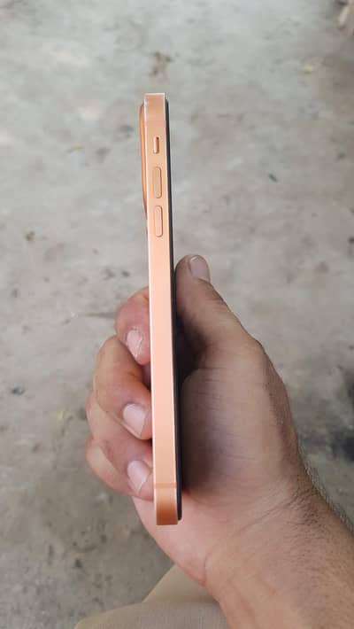 Apple iPhone XR For Urgent Sale