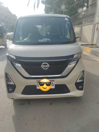 Nissan Roox 2022