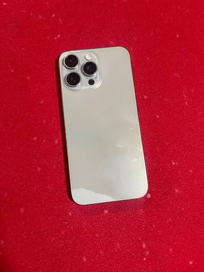 Apple iPhone 15 Pro Max natural titanium
