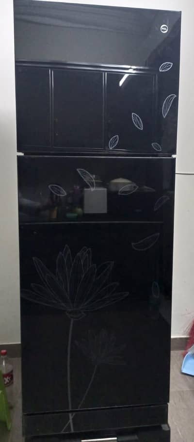 Pel refrigerator almost brand new