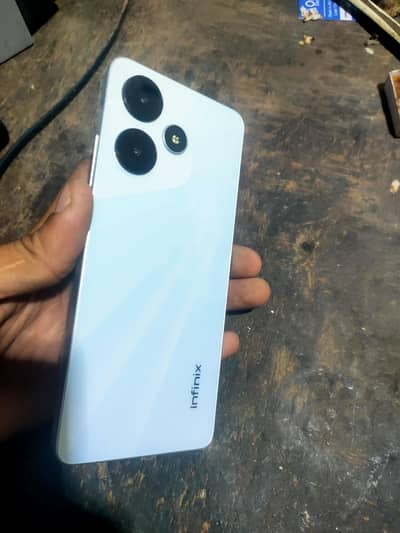 Infinix Hot 30