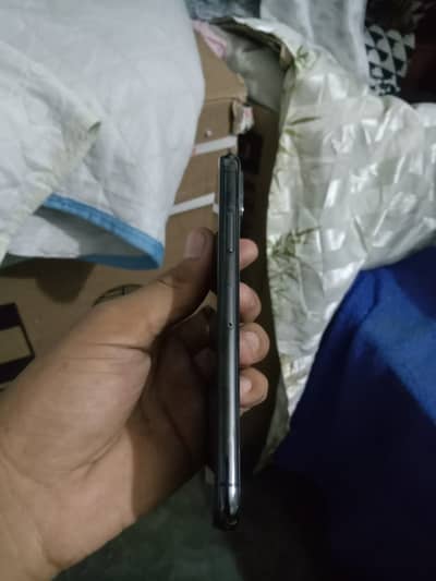 Apple iPhone XS