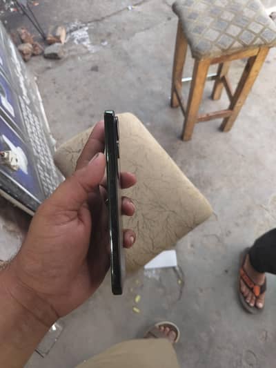 Vivo Y400