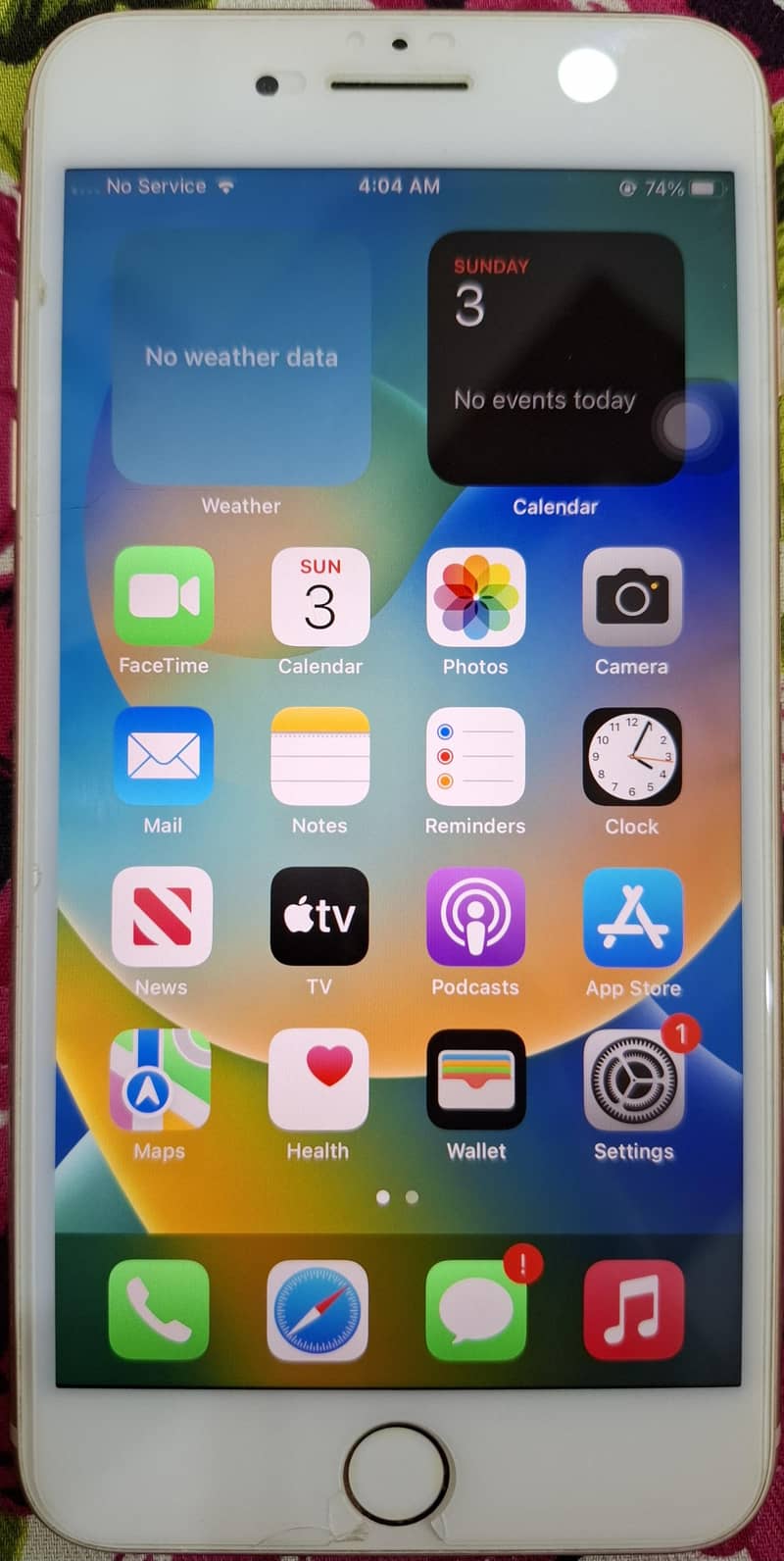 Apple iPhone 8 Plus 1