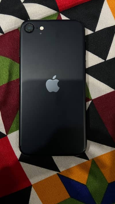 Apple iPhone SE 3