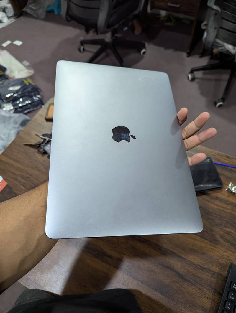2017 Pro touchbar 6