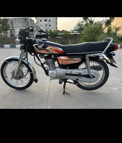 Honda CG 125 Black color