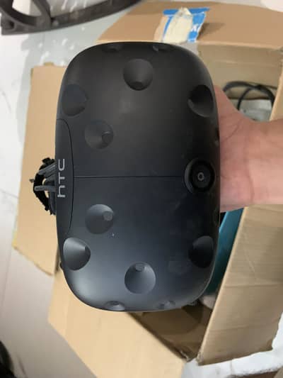 HTC Vive VR Full Kit - 10/10 Condition (Open Box / Unused)
