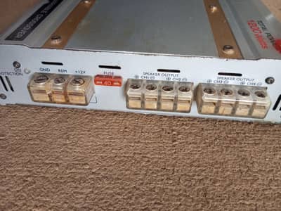 AMPLIFIER IN GOOD RUNNING CONDITION KOREAN BRAND