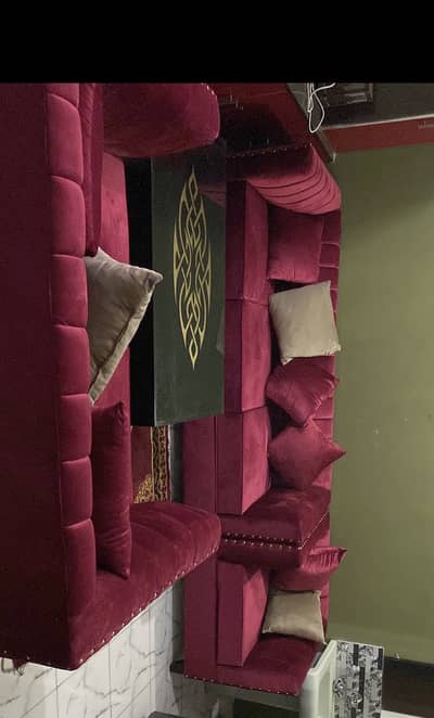 Maroon velvet sofa set