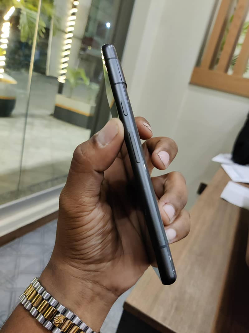 Google Pixel 7a 6