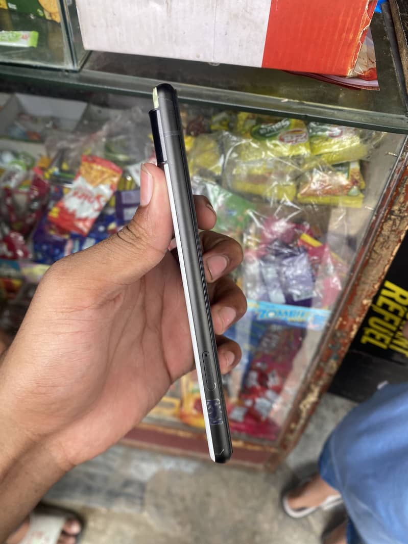 Google Pixel 6 3