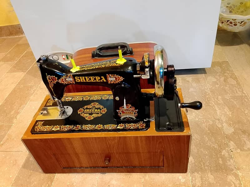 SEWING MACHINE 2