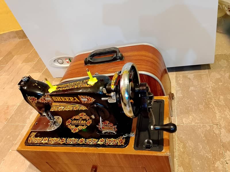 SEWING MACHINE 3