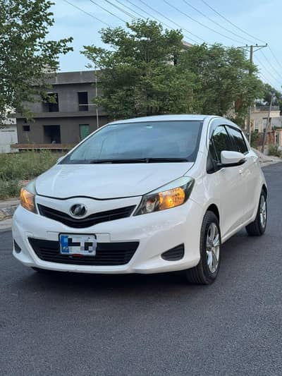 Toyota Vitz 2014 B 1.0
