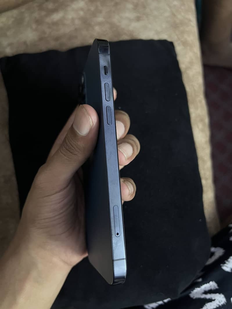 iphone 12 pro 1