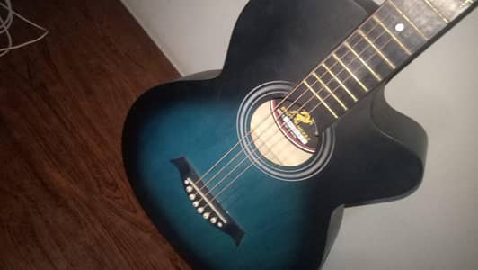 6 Strings Acoustic Guitar