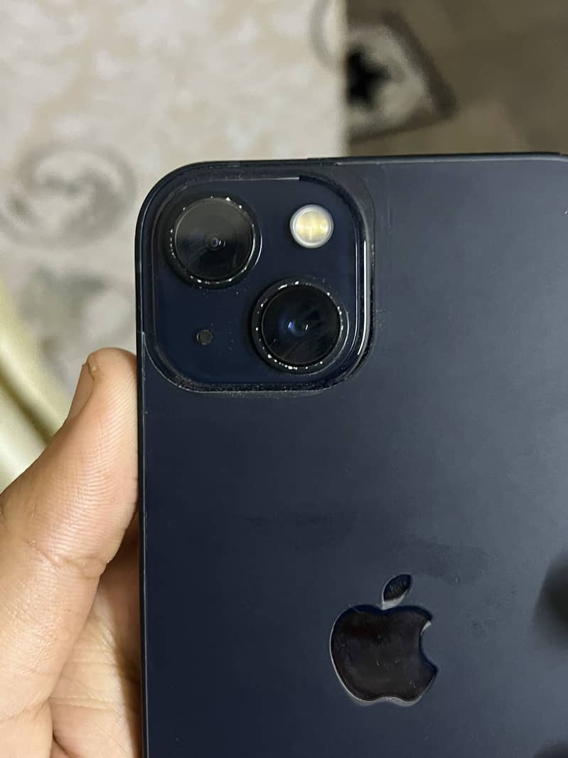 Apple iPhone 13 1