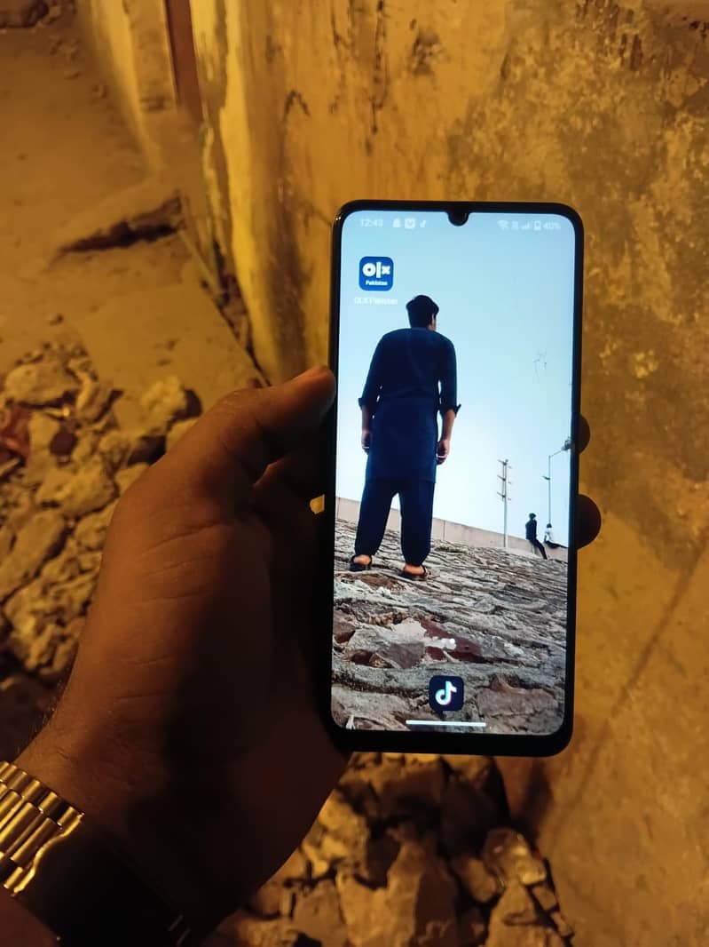 Realme Note 60 1