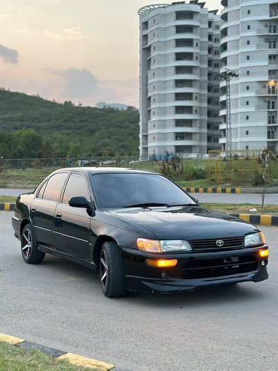 Toyota Corolla Indus 1.6 Gli (1999)