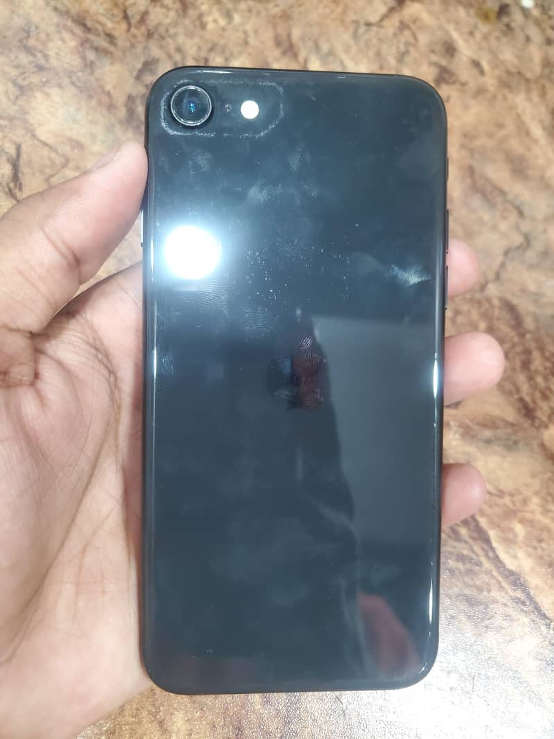 Apple iPhone SE 0