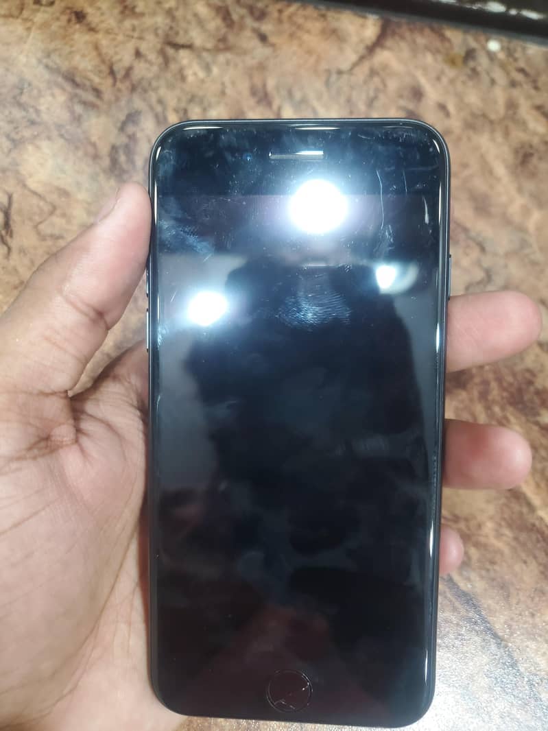 Apple iPhone SE 2