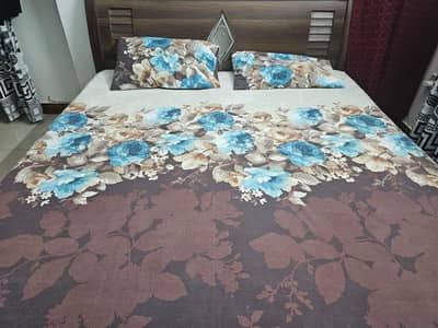 Wooden Bed Set