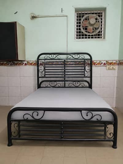 Single Heavy Steel Iron Bed Frame – Strong