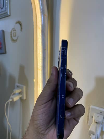 Apple iPhone 12 mini