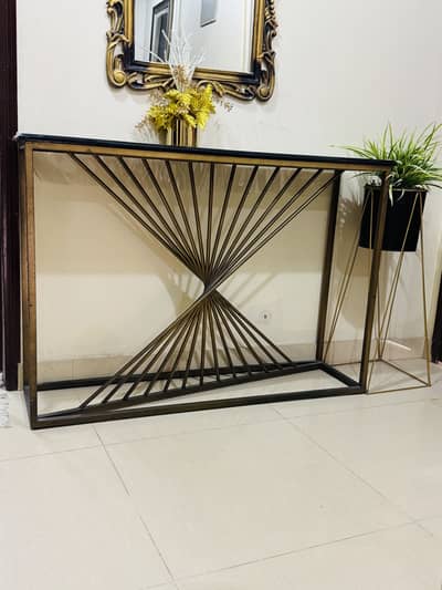 Console table