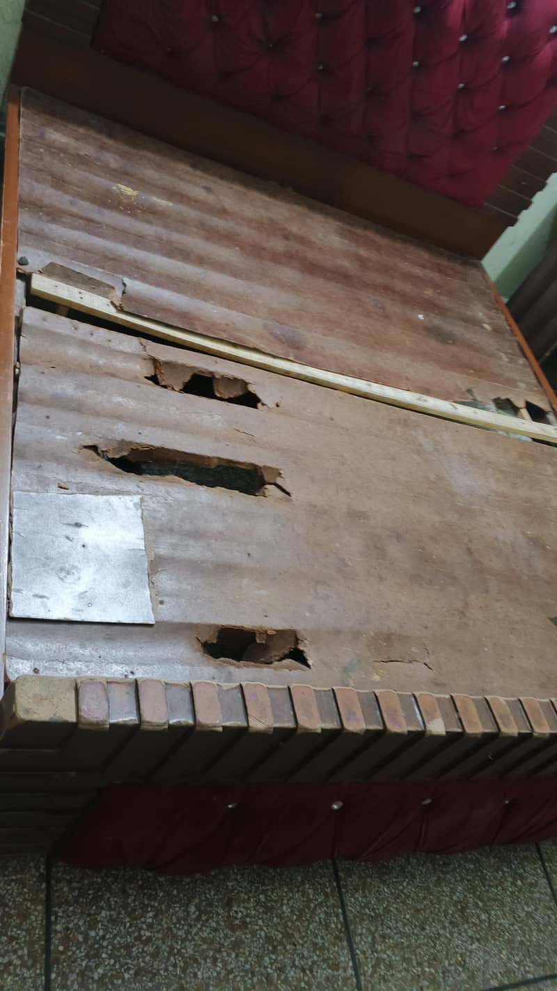 Bed used 4