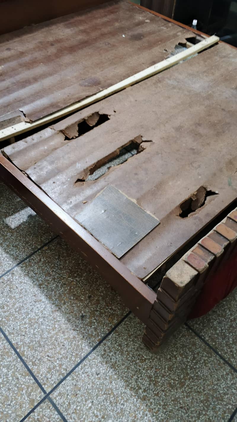 Bed used 7