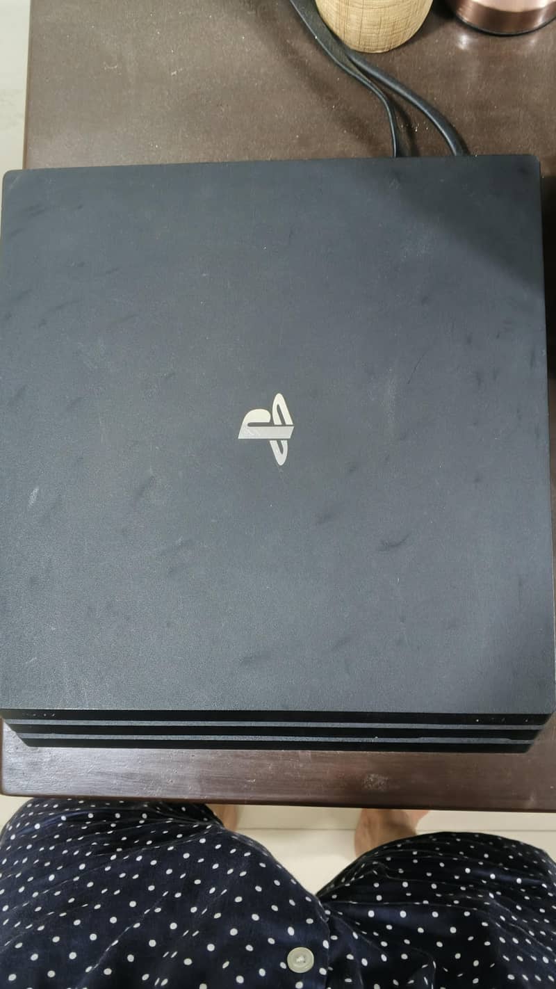 PS4 PRO 0