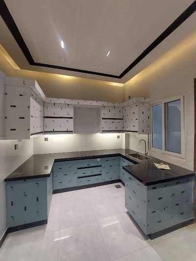 Harmain Royal Residency 4 Bed DD  15th Floor Rent Demand 1 Lac maintenance 15000 Semi Furnish *Code(16699)*