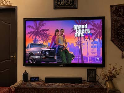 Sony BRAVIA 32" LED TV (Just Like New)